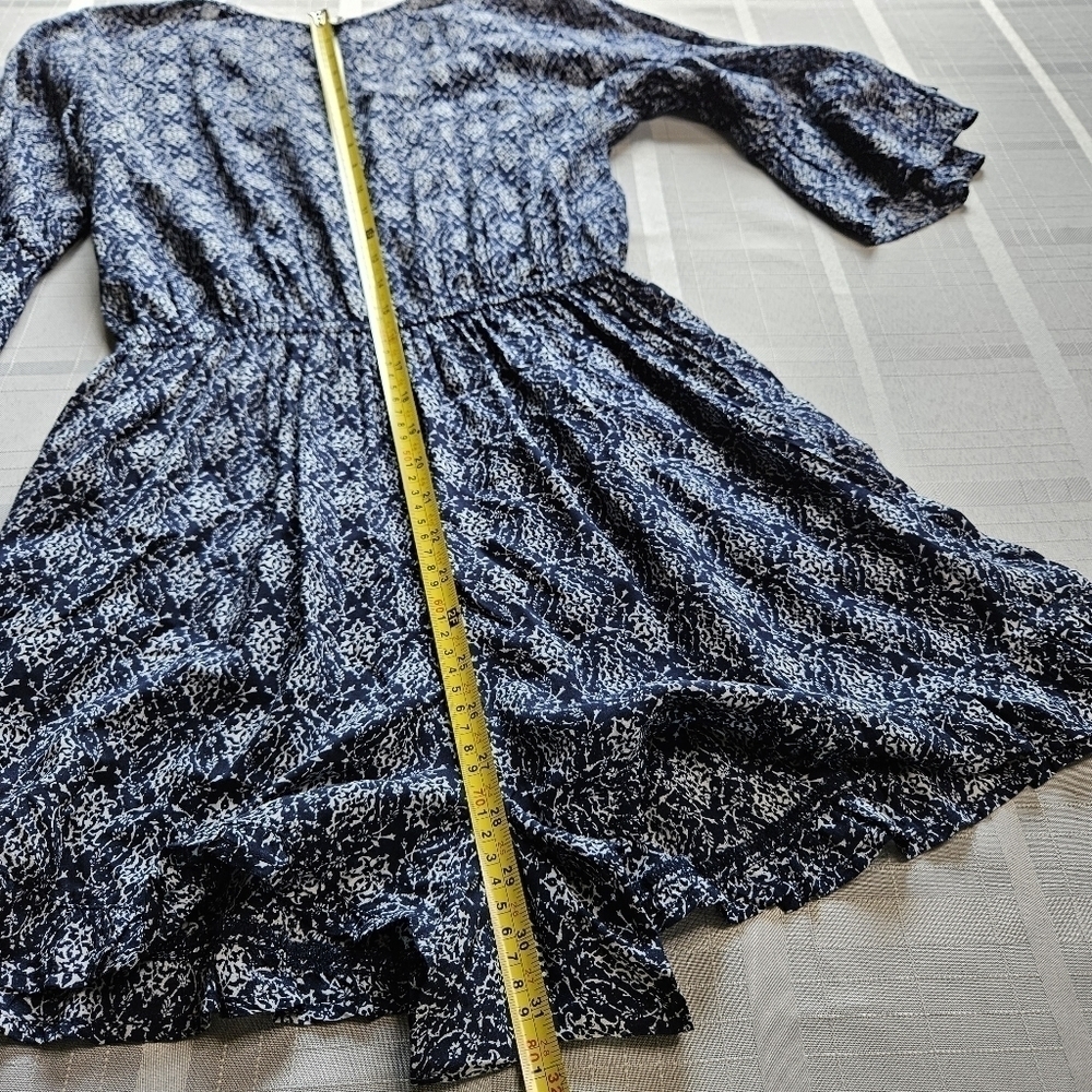 Abercrombie & Fitch navy romper with 3/4 bell sleeves and ruffled hem size M - Picture 6 of 12